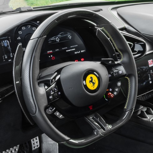 フェラーリ　FERRARI 328 純正ステアリングホイール |ART_000700000-000999999|